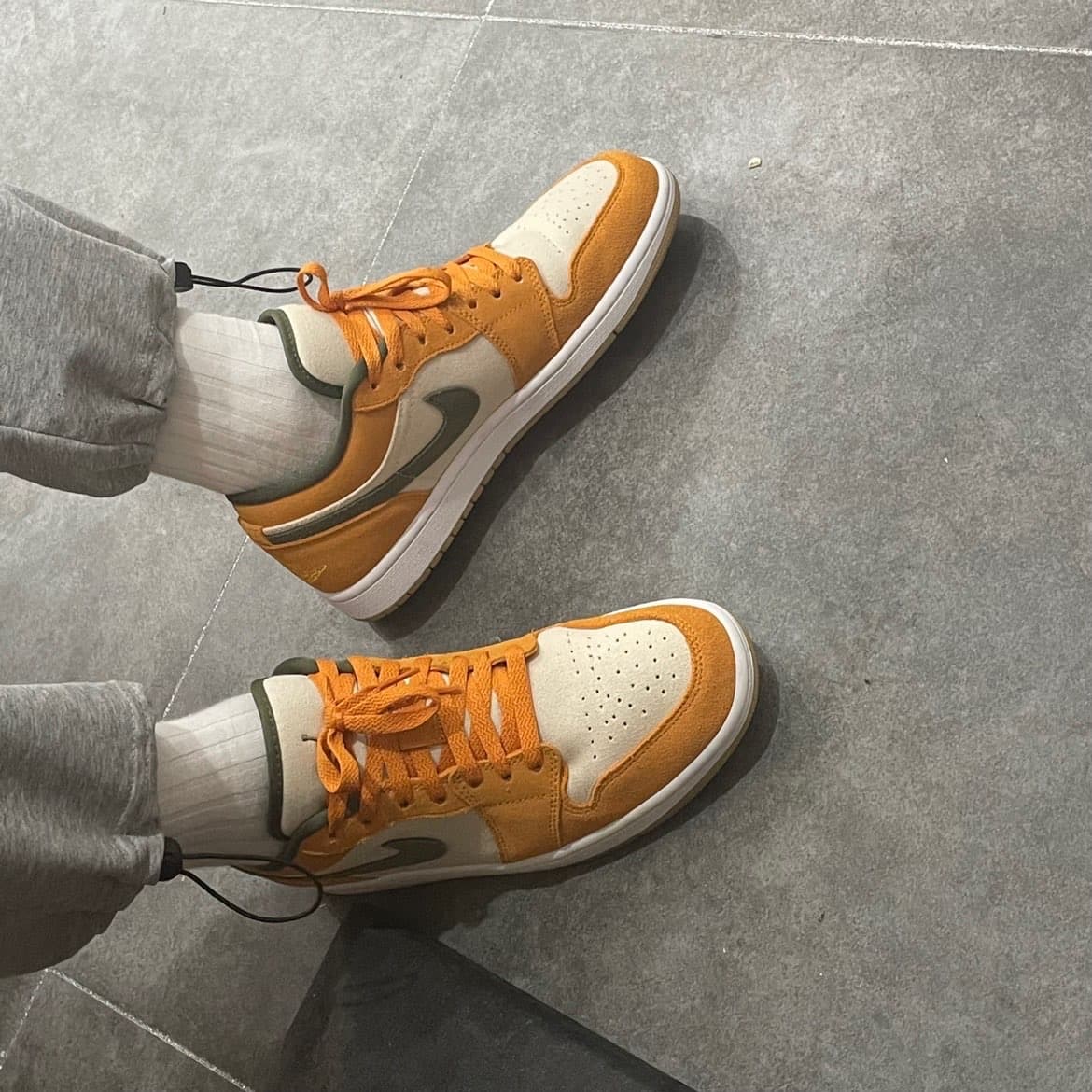 Jordan Air Jordan 1 low se "ceramic" - фото покупателя Лариса