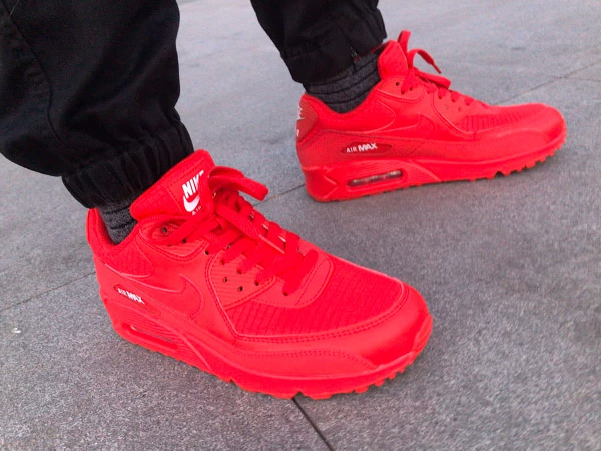Nike Air Max 90 Essential Triple Red - фото покупателя Константин