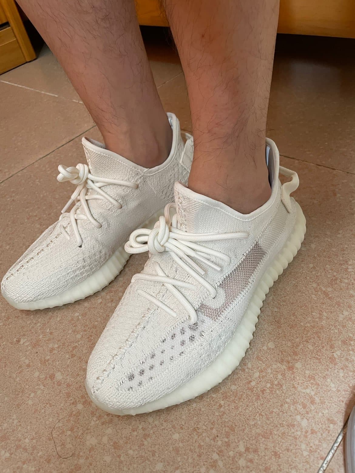 adidas originals Yeezy Boost 350 V2 Bone - photo of buyer Иван