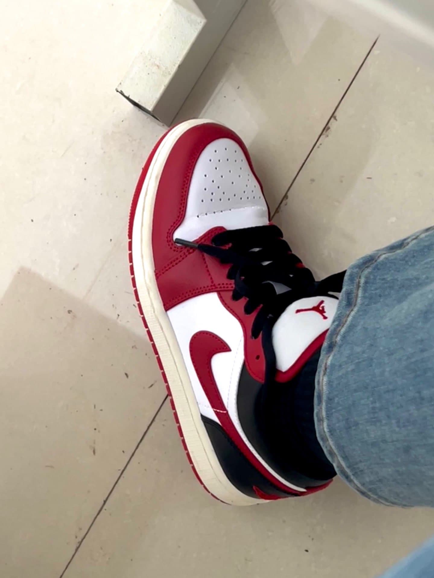 Jordan Air Jordan 1 Low - фото покупателя Виталий