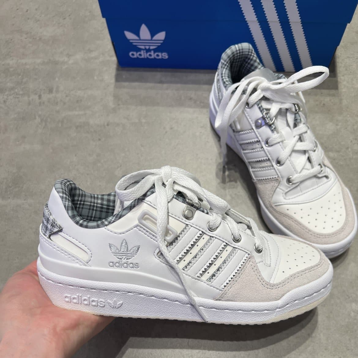 adidas originals Forum Low Crystal White Plaid - photo of buyer Софья