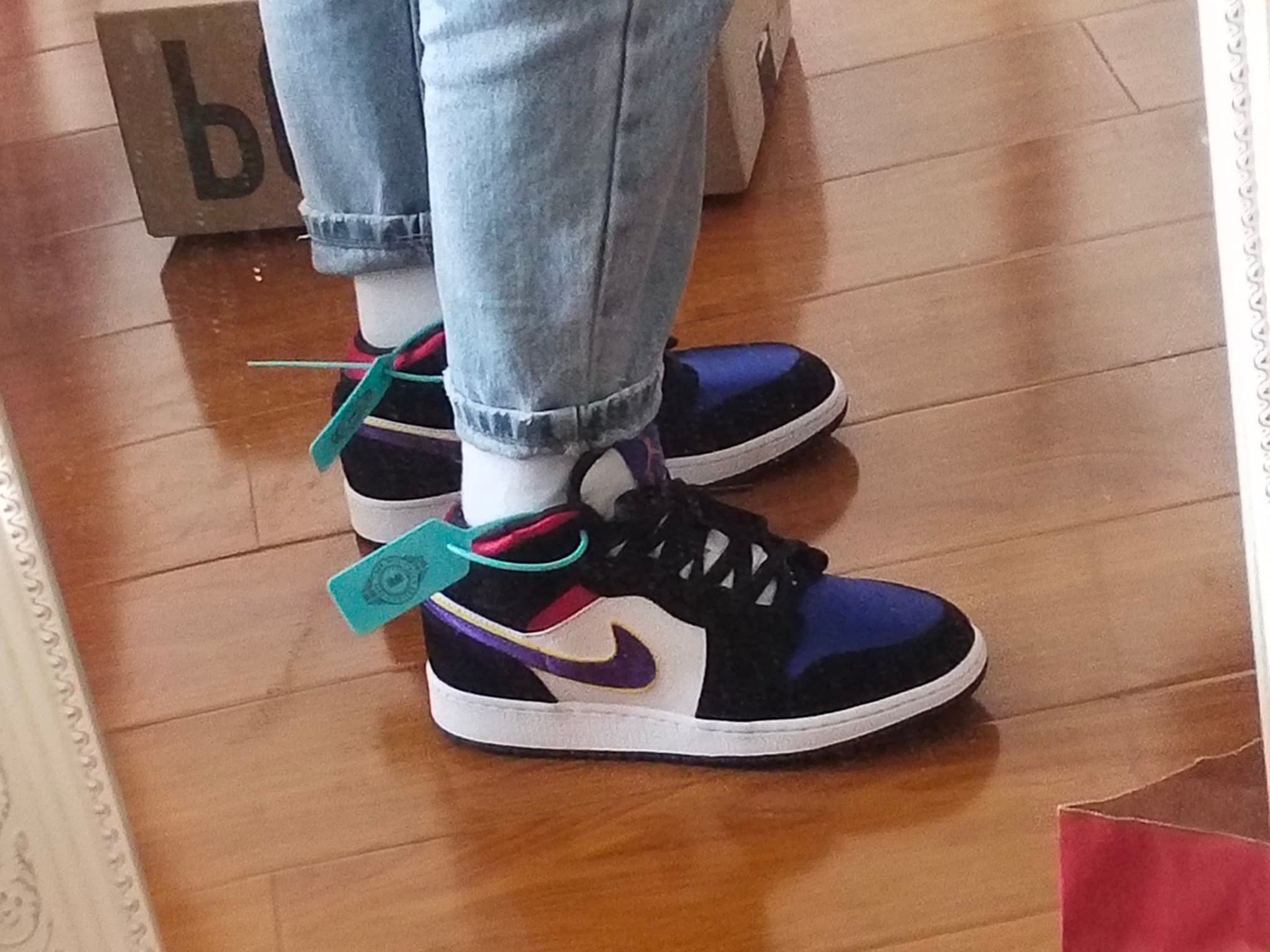 Jordan Air Jordan 1 Mid SE GS "Laker Top 3" - фото покупателя Павел