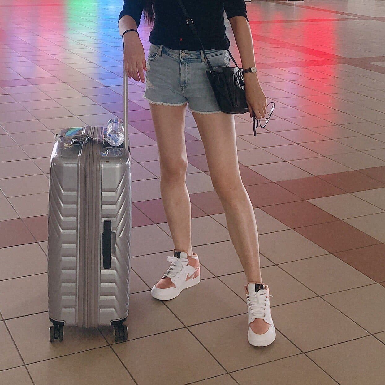 Jordan Air Jordan 1 Mid - фото покупателя Алина