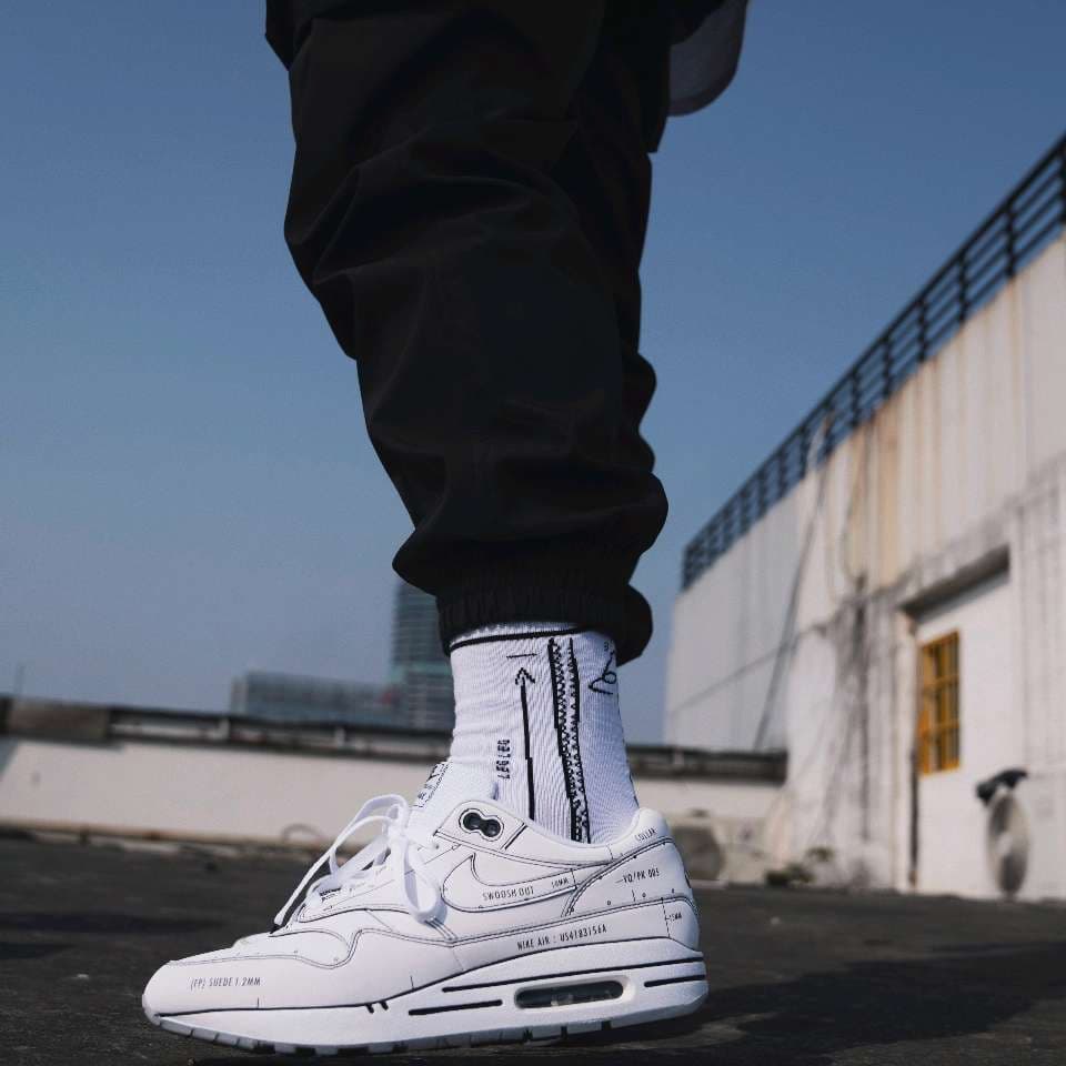 Nike Air Max 1 Schematic - фото покупателя Виктор
