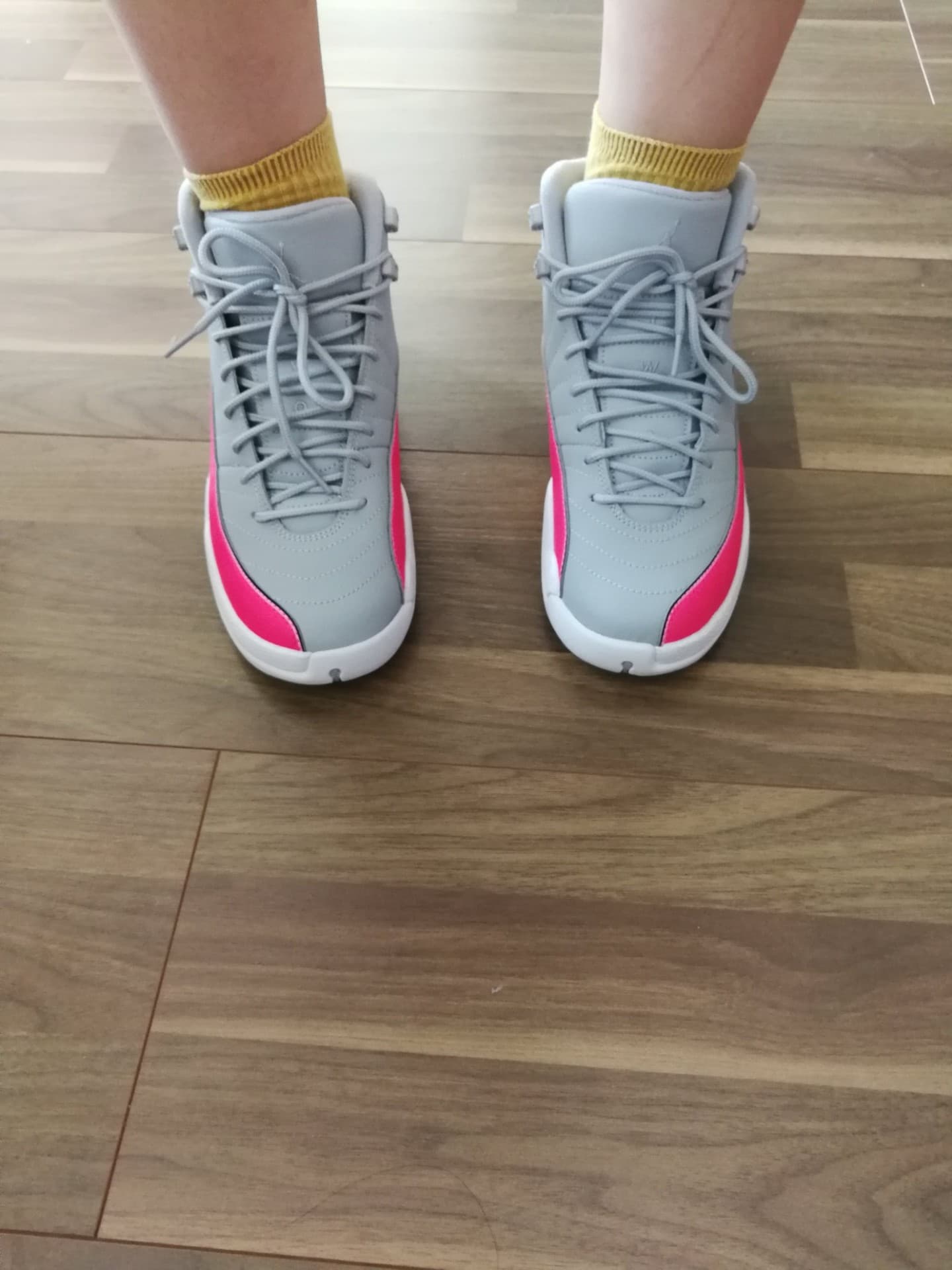 Jordan Air Jordan 12 Retro "Racer Pink" - фото покупателя Татьяна