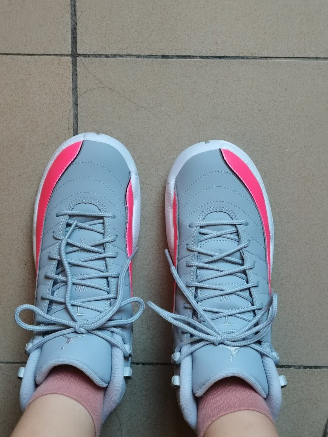 Jordan Air Jordan 12 Retro "Racer Pink" - фото покупателя Софья