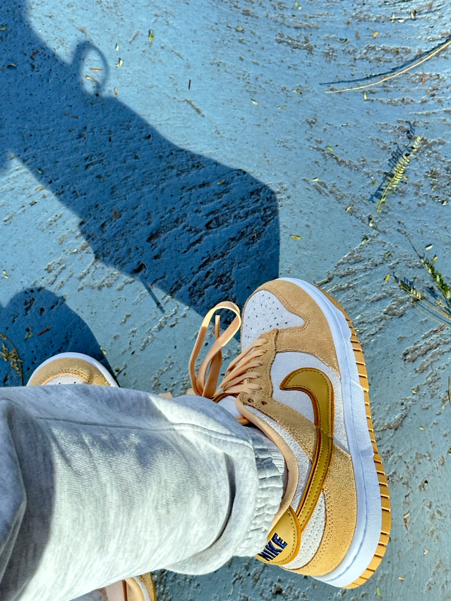 Nike Dunk "Gold Suede" Q - фото покупателя Илья