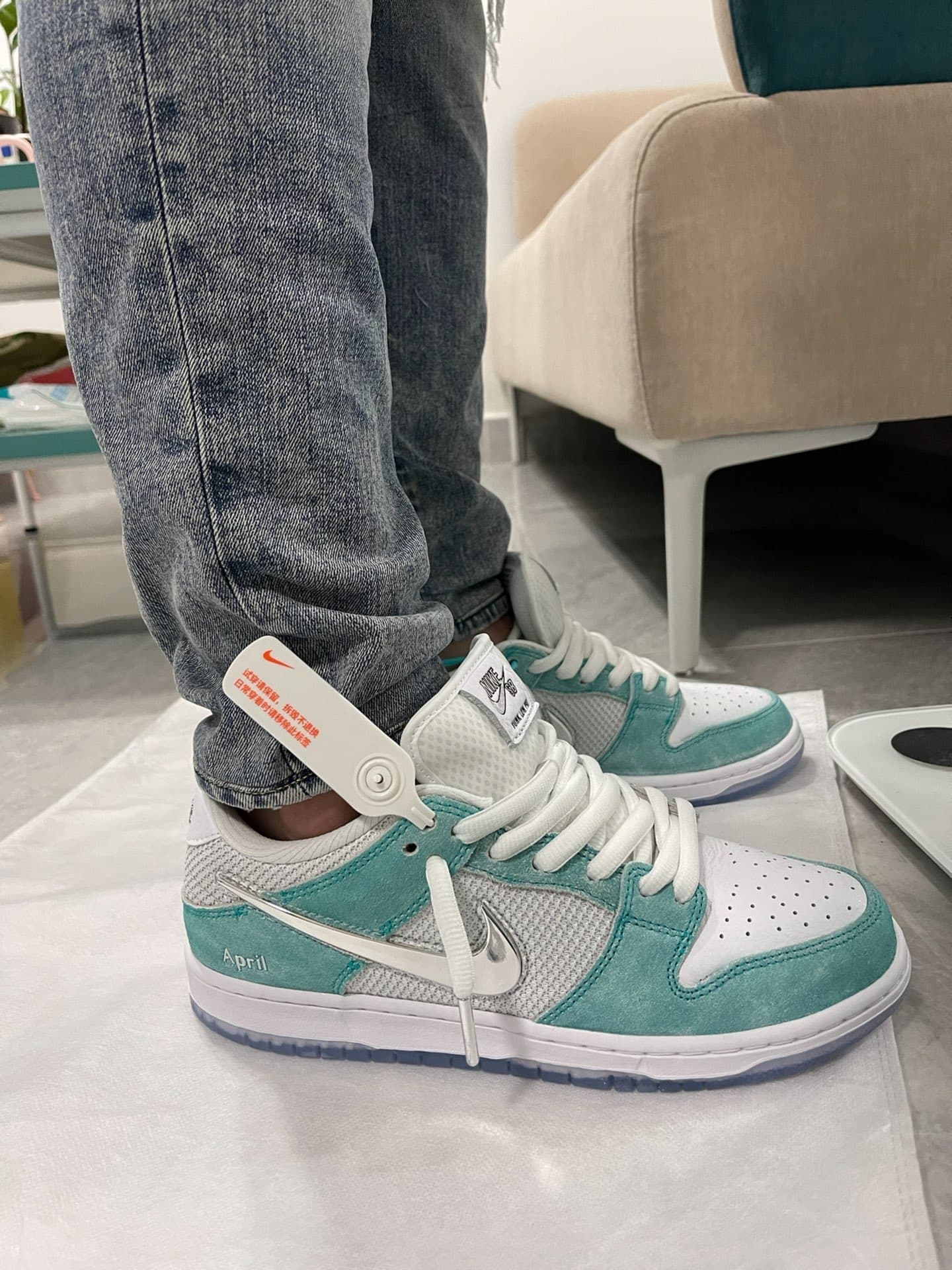 APRIL SKATEBOARDS x Nike Dunk SB "White and Multi-Color" - фото покупателя Гена