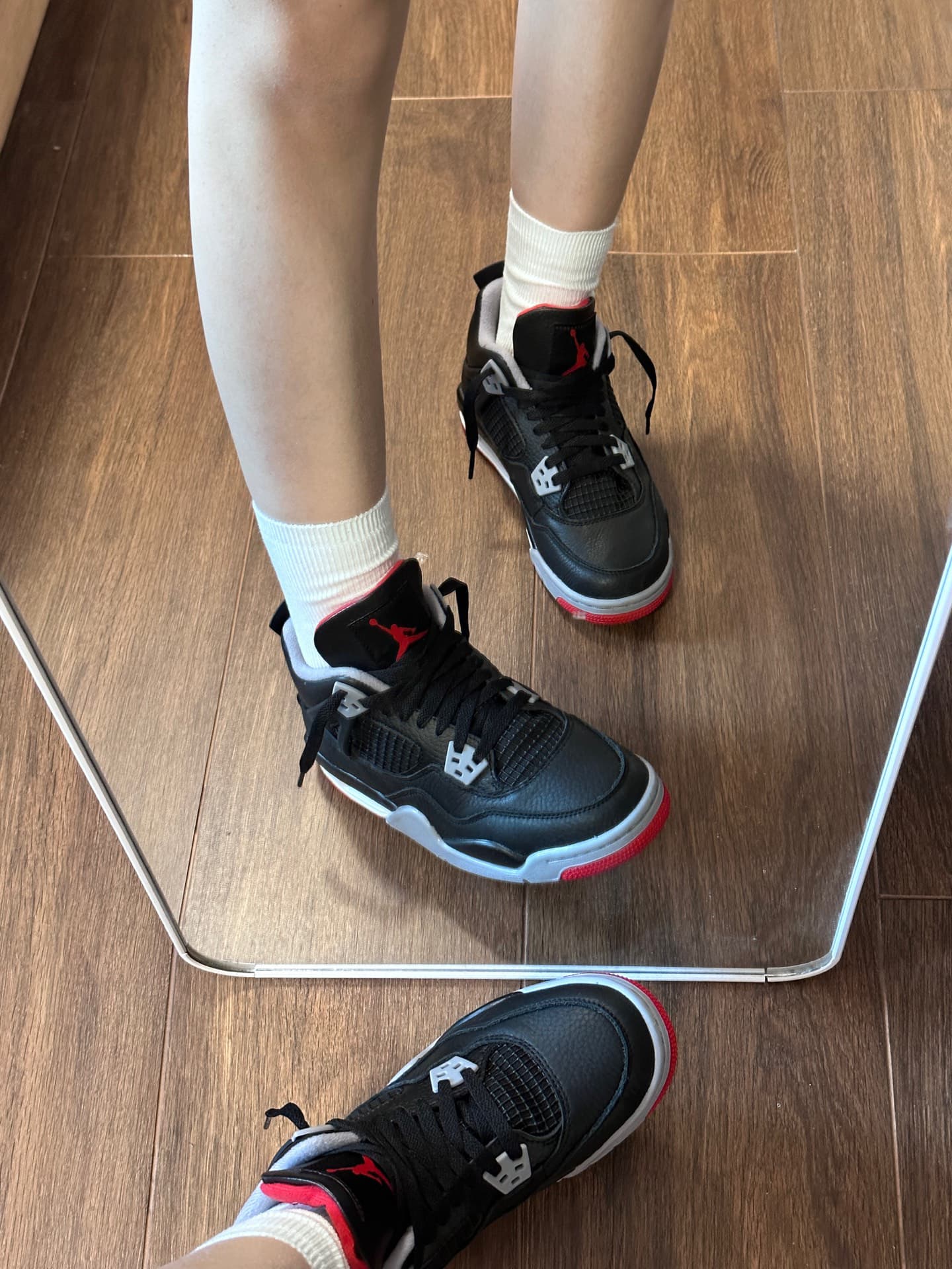 Jordan Air Jordan 4 Bred Reimagined 2024 - фото покупателя Люда