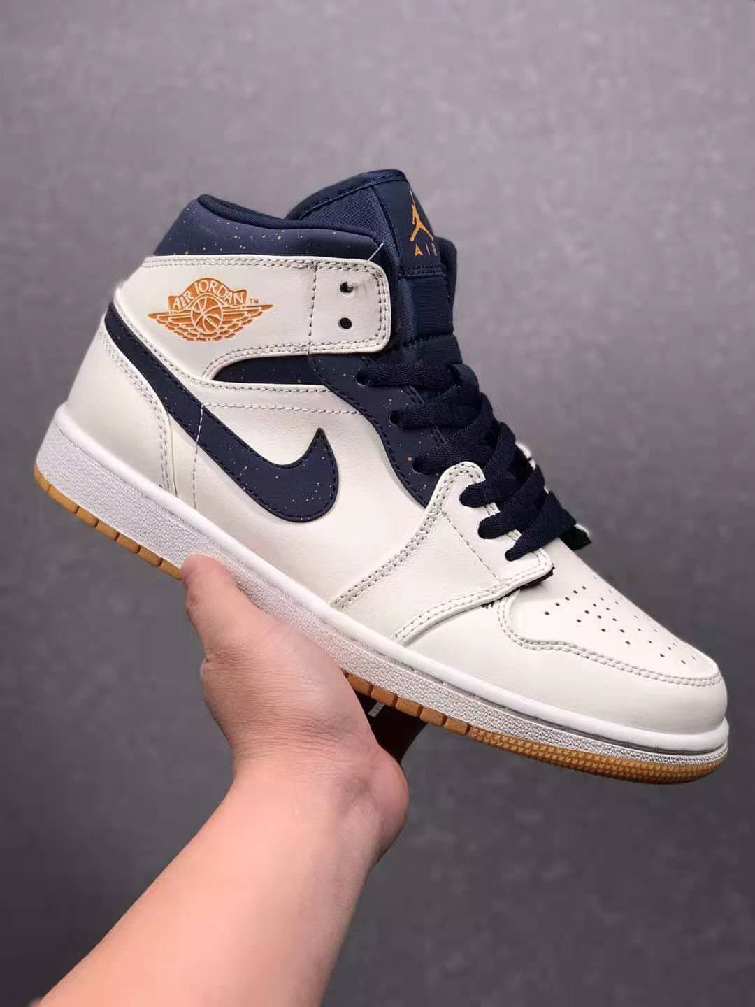 Jordan Air Jordan 1 Mid Jeter - фото покупателя Павел