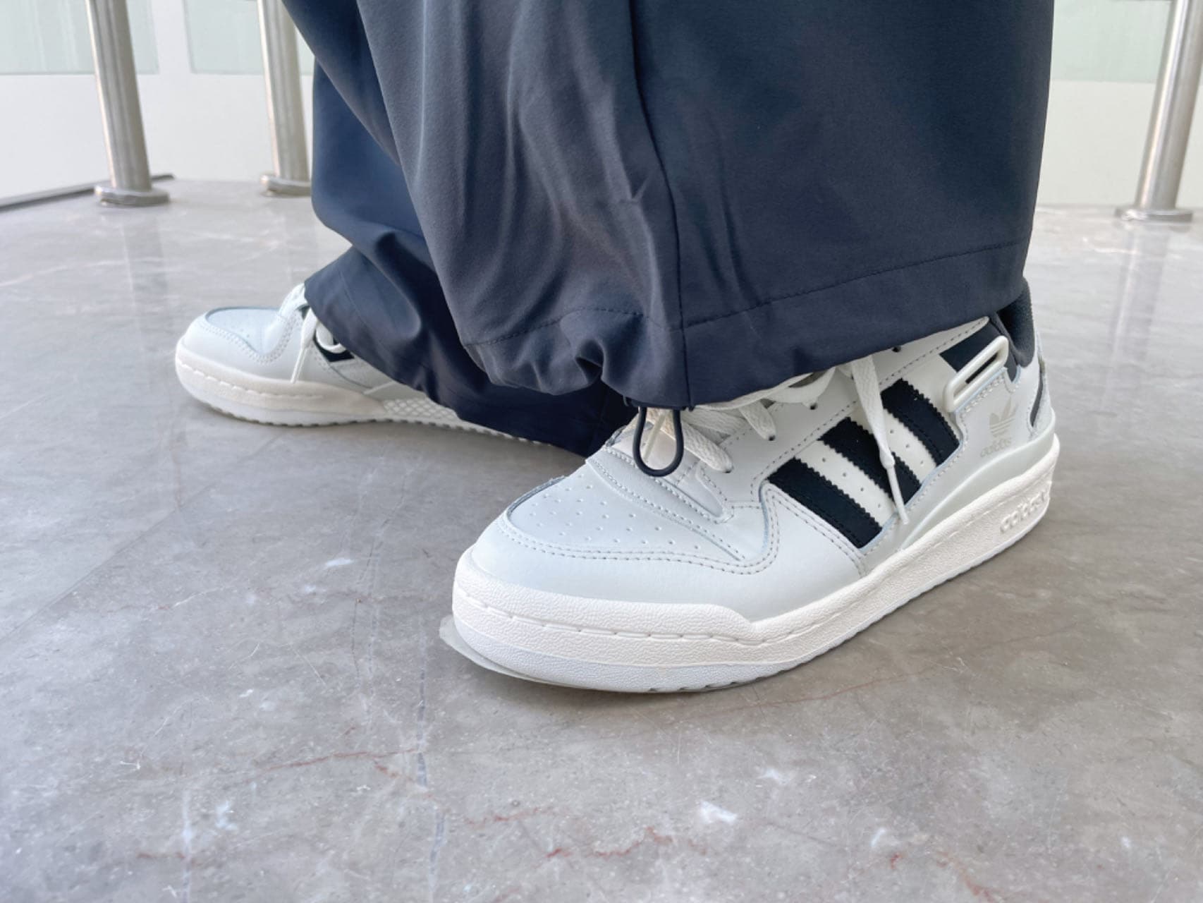 adidas originals Forum Low Orbit Grey Black - photo of buyer Лев