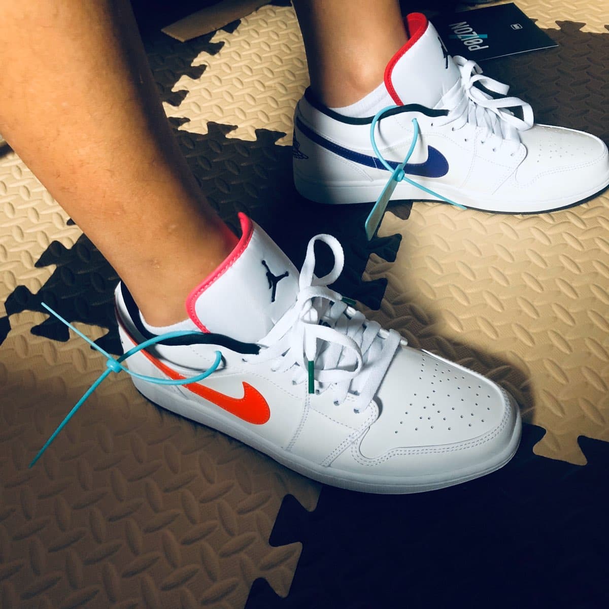 Jordan Air Jordan 1 low white multi - фото покупателя Сергей