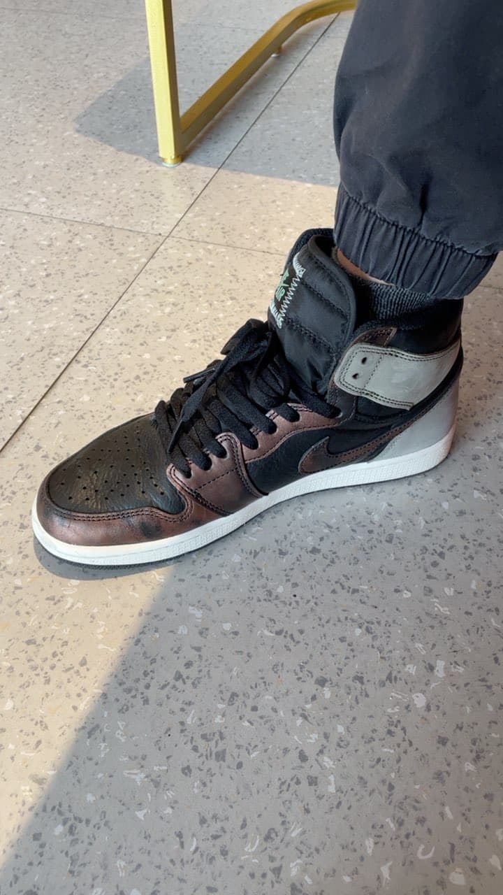 Jordan Air Jordan 1 Retro High OG "Rust Shadow" - фото покупателя Валерий