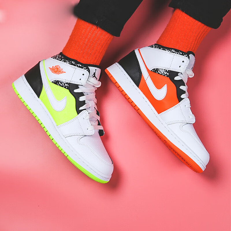 Jordan Air Jordan 1 Mid GS Notebook - вид сзади