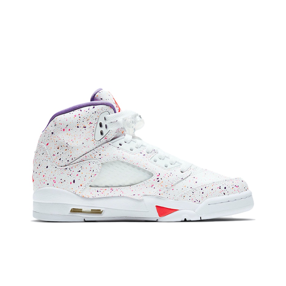 Jordan Air Jordan 5 "Easter" - вид с внутренней стороны