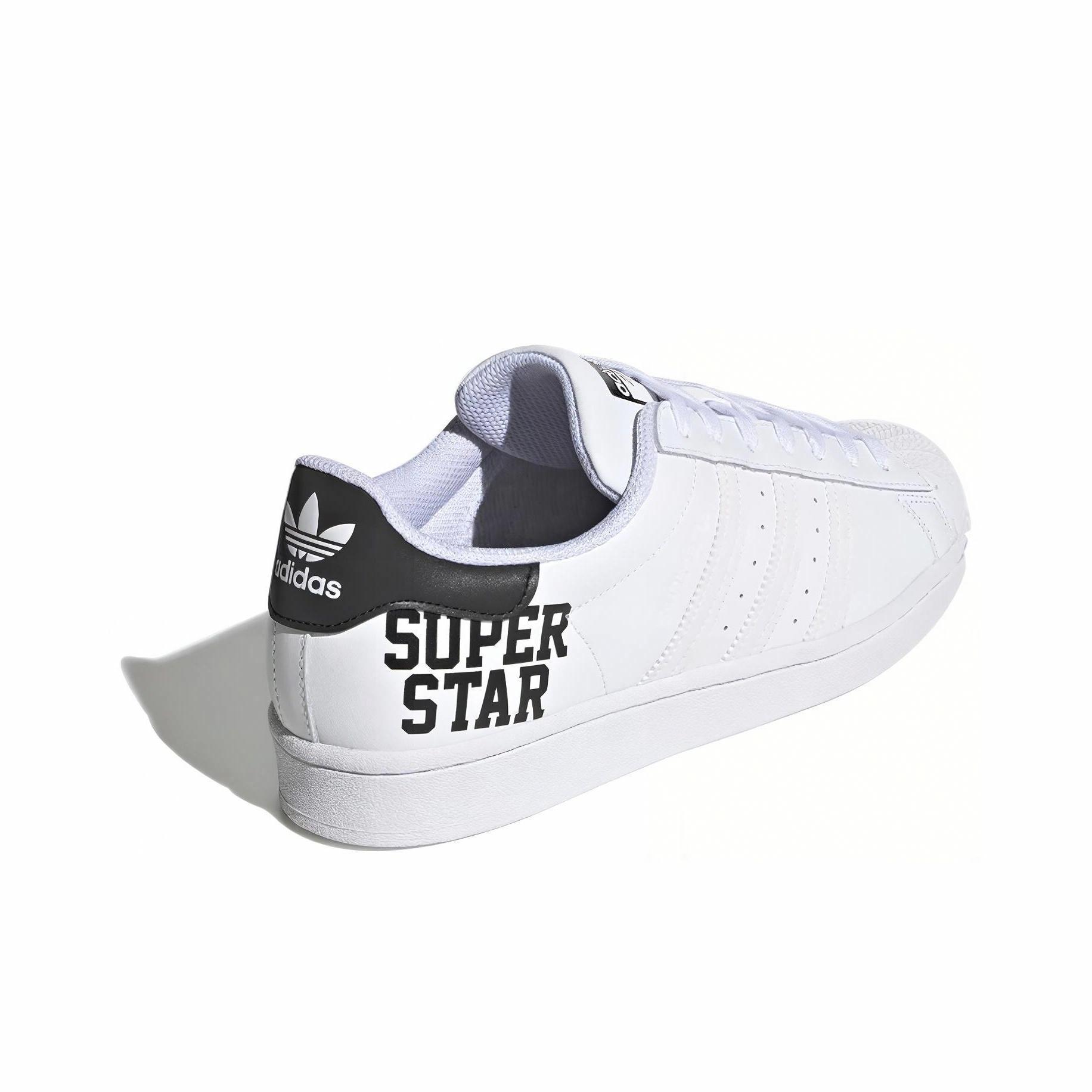 adidas originals Superstar Graphic Casual Sneakers - вид спереди