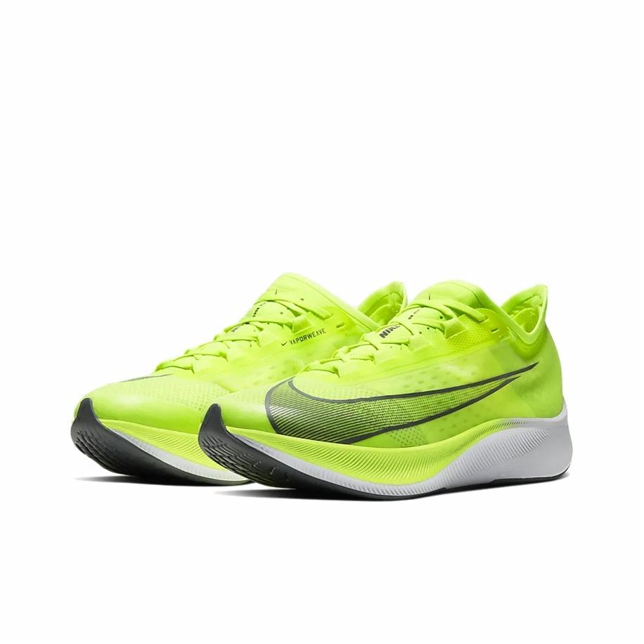 Nike Zoom Fly 3 Volt - вид спереди