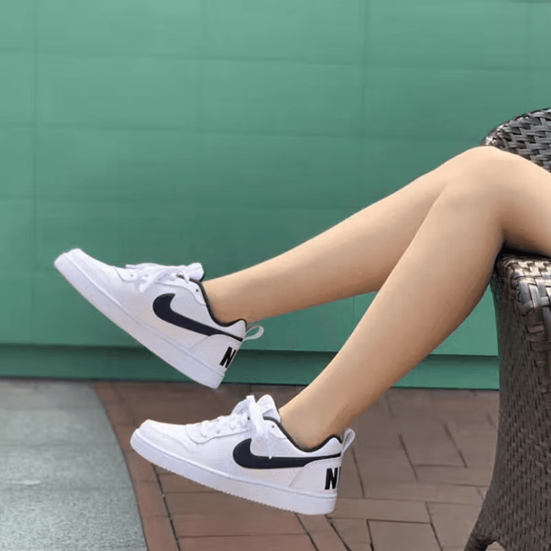 Nike Court Borough Low 'Summit White Black' GS - вид спереди