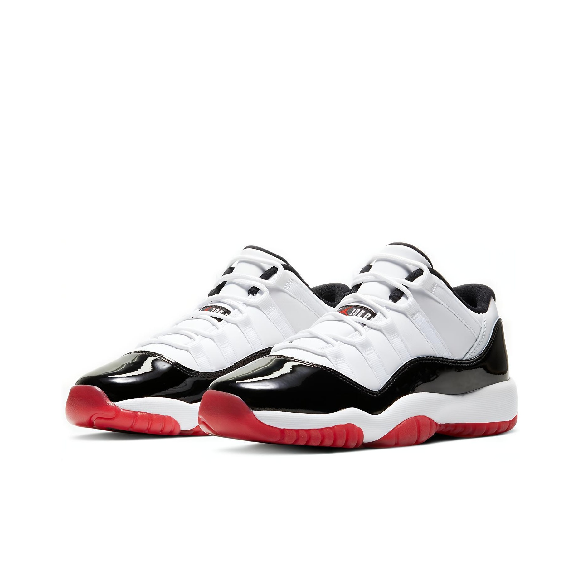 Air Jordan 11 Retro Low Concord Bred - вид спереди