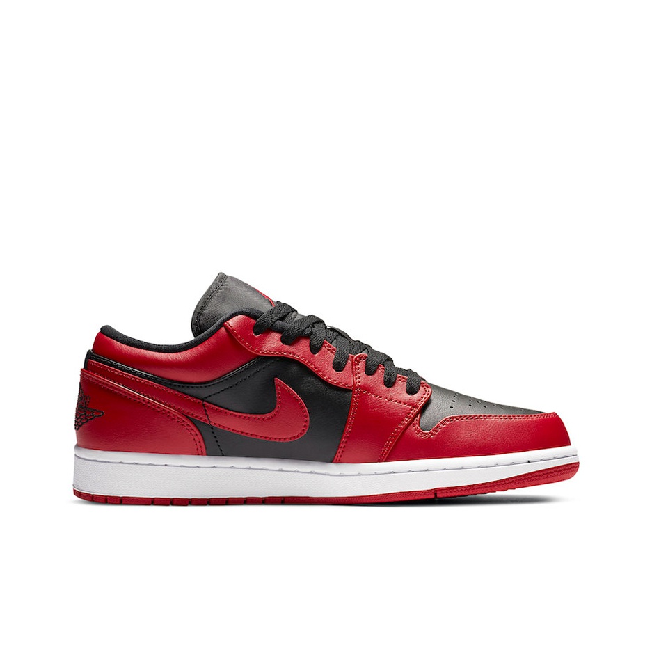 Jordan Air Jordan 1 low varsity red - вид с внутренней стороны