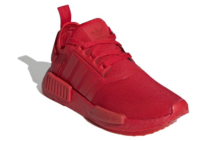 adidas NMD R1 Triple Scarlet GS - вид спереди