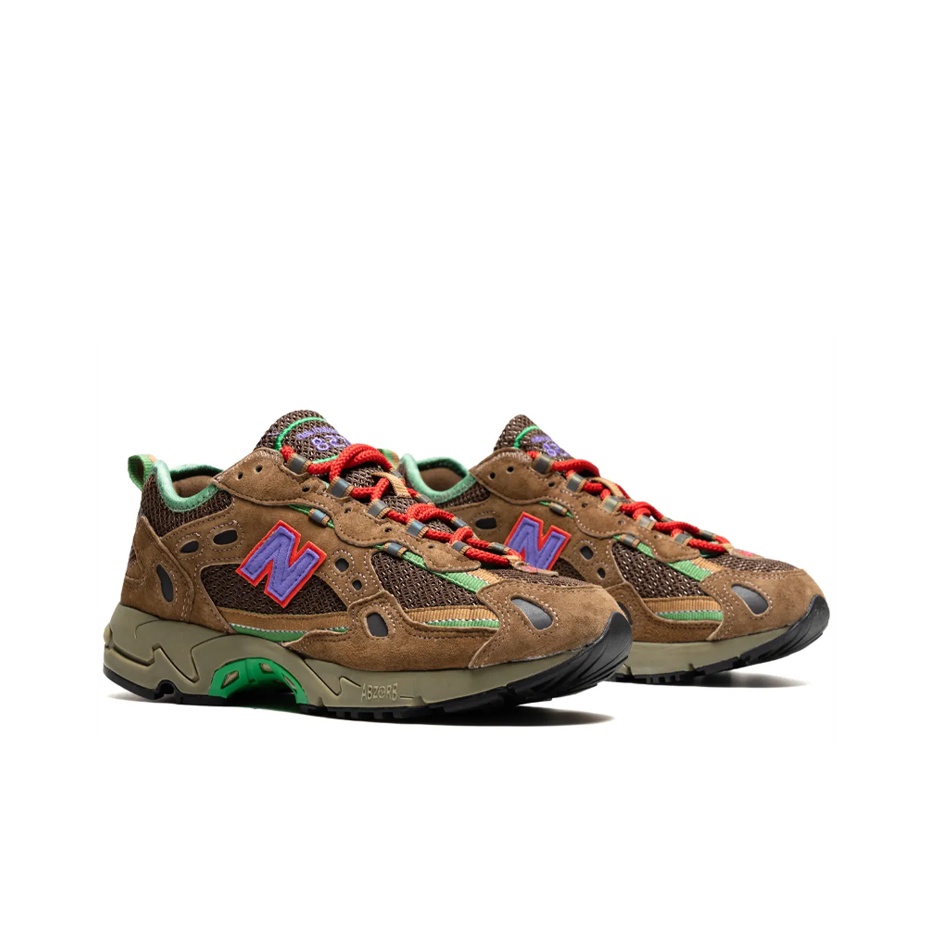 Stray Rats x New Balance NB 827 (полнота: D) - вид спереди