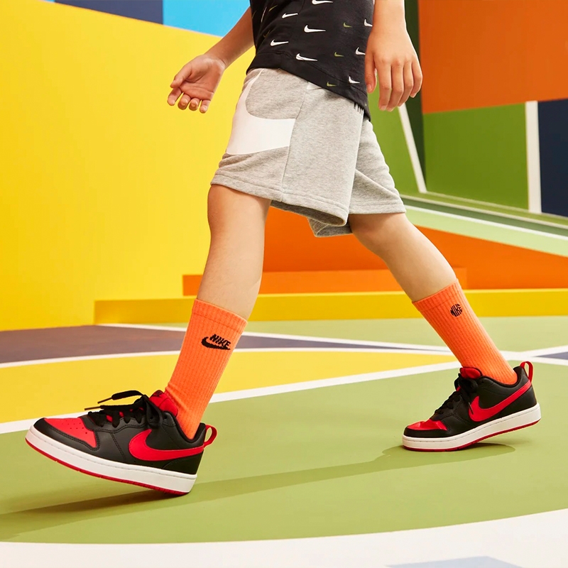 Nike Court Borough Low 2 Black University Red GS - вид сзади