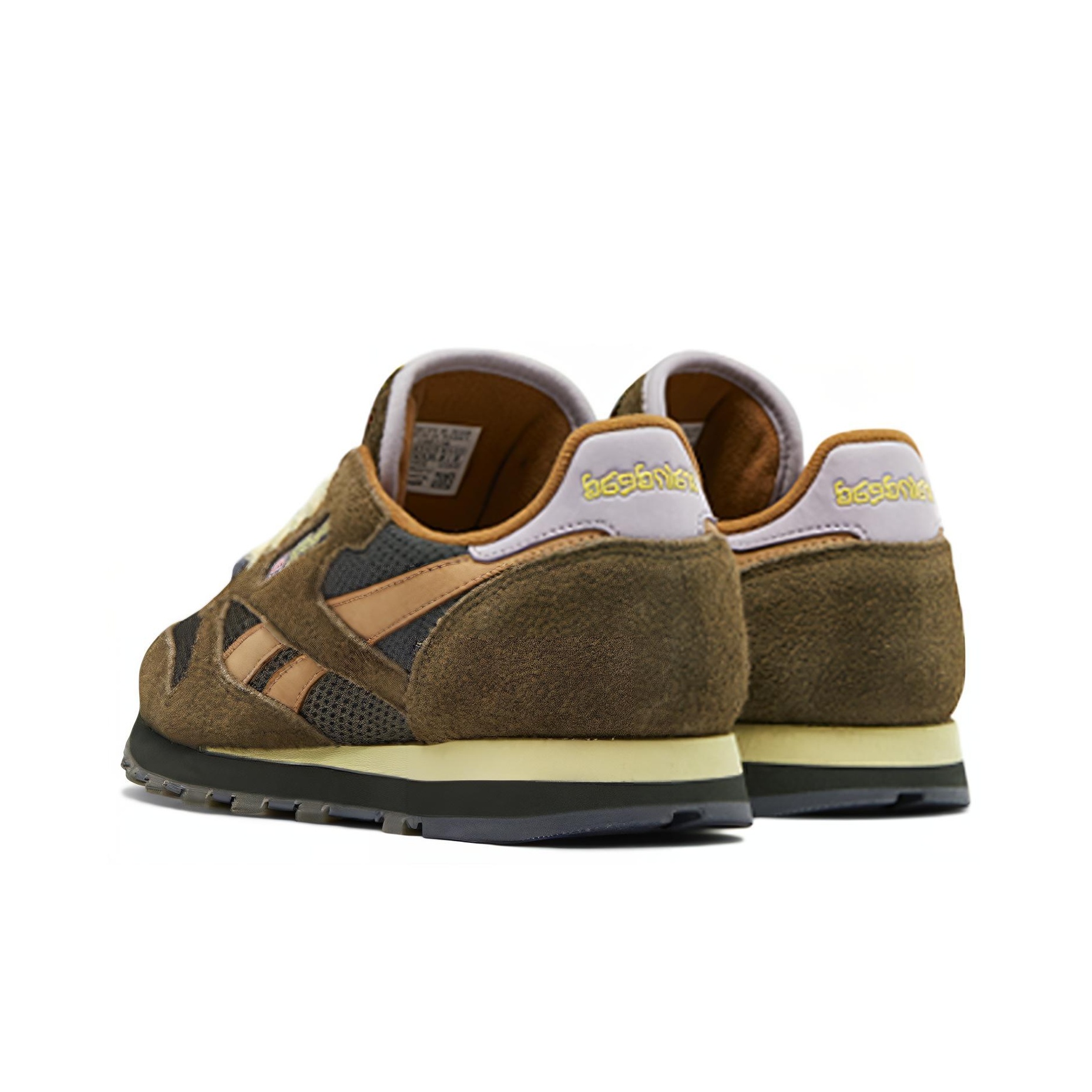Brain Dead x Reebok Classic Leather - вид спереди