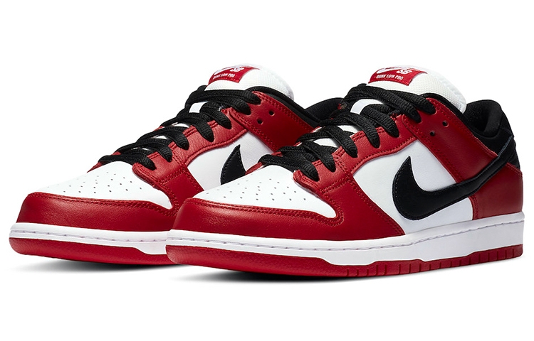 Nike SB Dunk Low Pro J-Pack Chicago - вид спереди