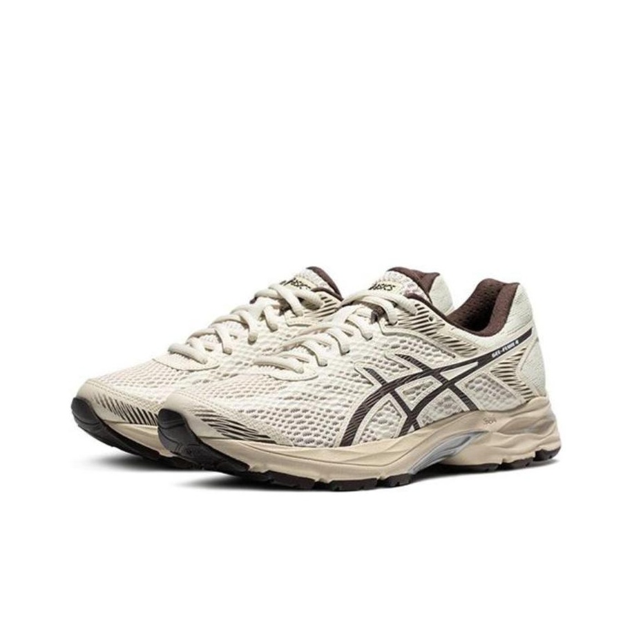 Asics Gel-Flux 4 - вид спереди