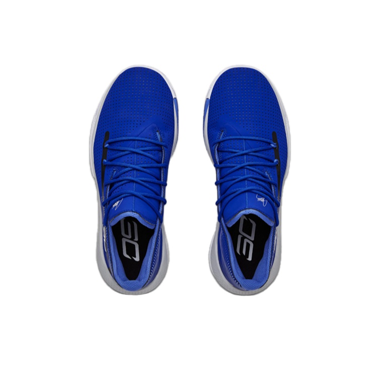 Under Armour Sc 3zer0 III - вид сзади