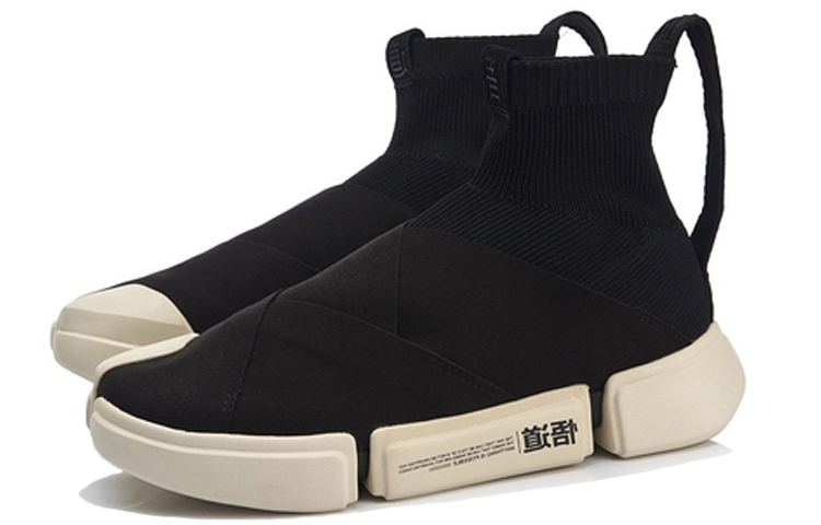 Li-Ning Essence 2 Dark Gray - вид спереди