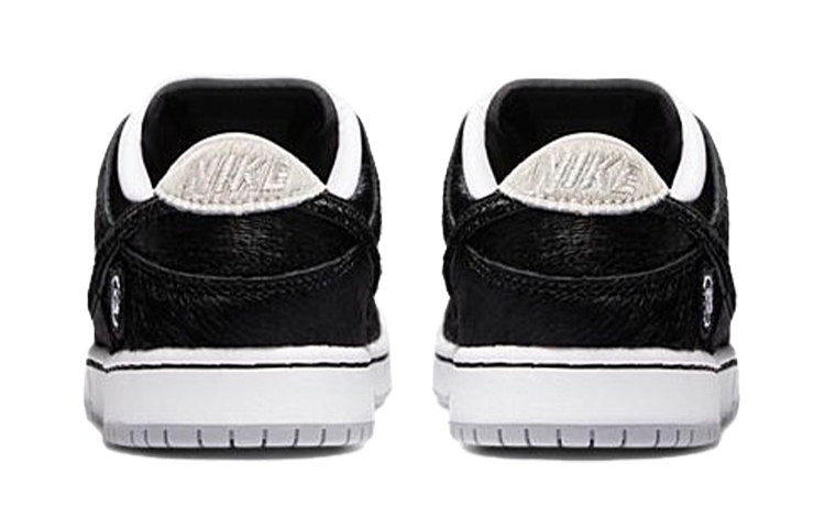 BE@RBRICK x Nike Dunk SB "BE @ RBRICK " - подошва