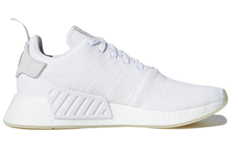 adidas NMD R2 Triple White - вид с внутренней стороны