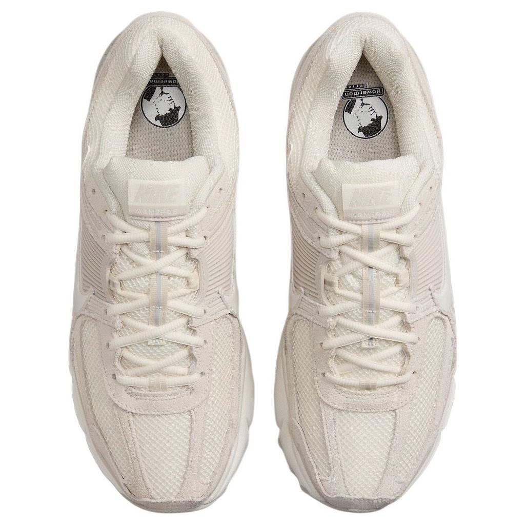 Nike Zoom Vomero 5 Light Orewood Brown - вид сзади