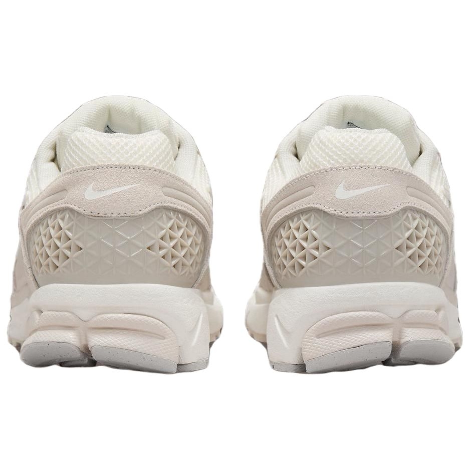 Nike Zoom Vomero 5 Light Orewood Brown - подошва