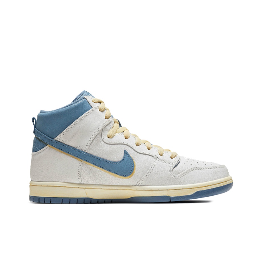 Atlas x Nike Dunk SB "Lost at Sea" - вид с внутренней стороны