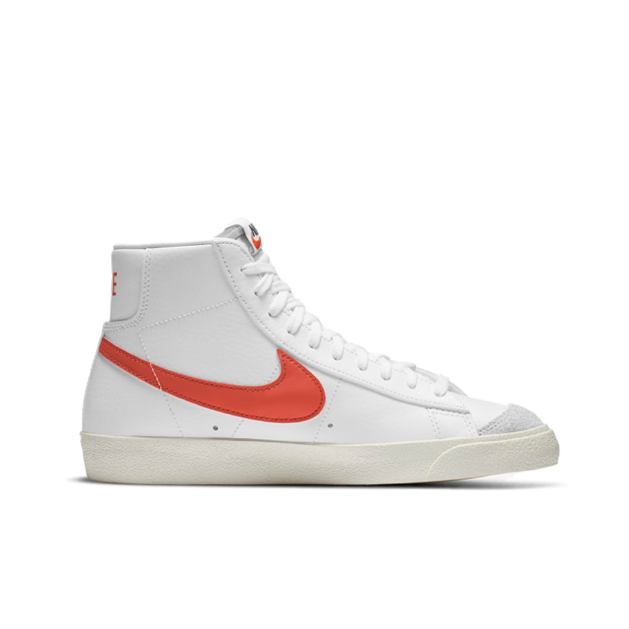 Nike Blazer Mid 77 VNTG White Mantra Orange Sail Grey - вид с внутренней стороны
