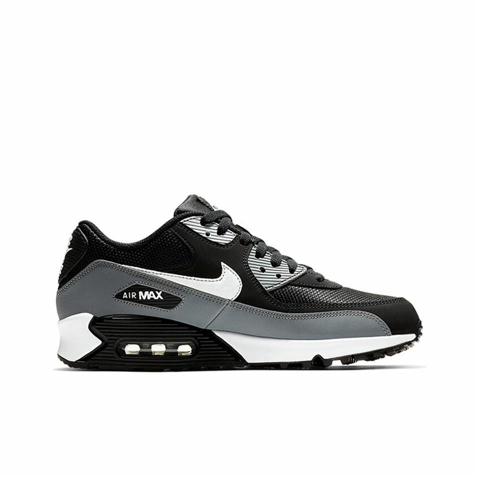 Nike Air Max 90 Essential 'Cool Grey' - вид с внутренней стороны