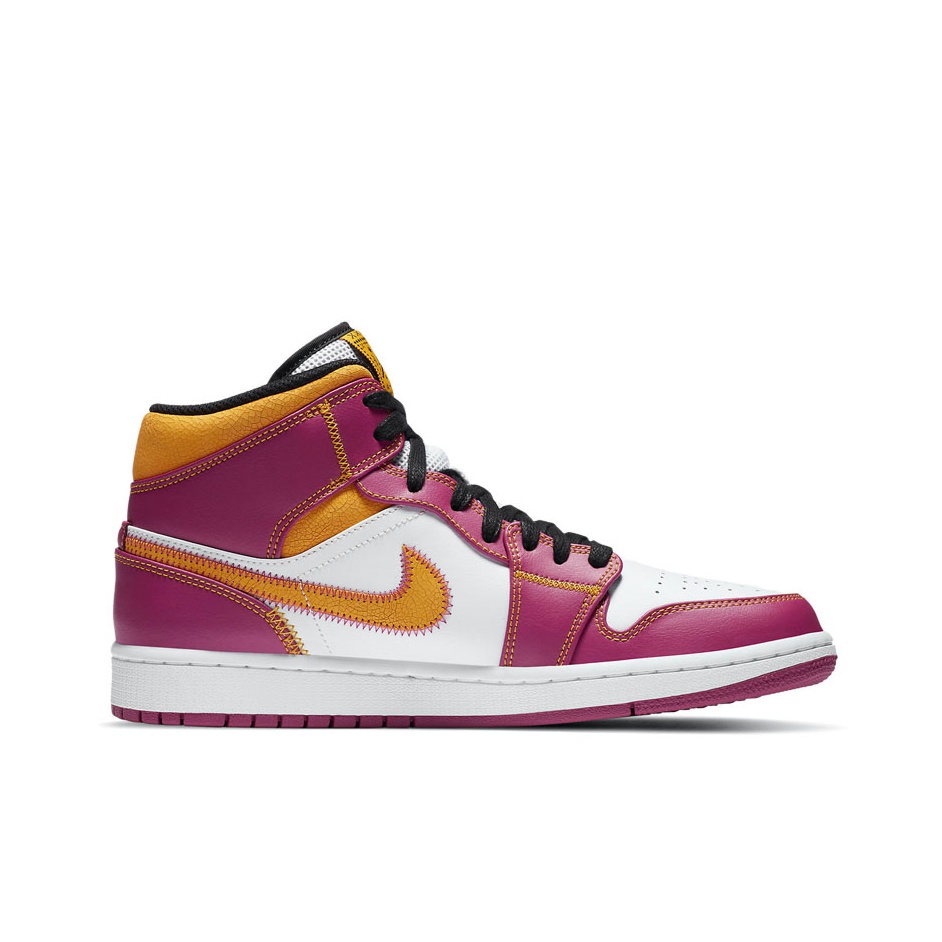 Jordan Air Jordan 1 mid "familia" - вид с внутренней стороны