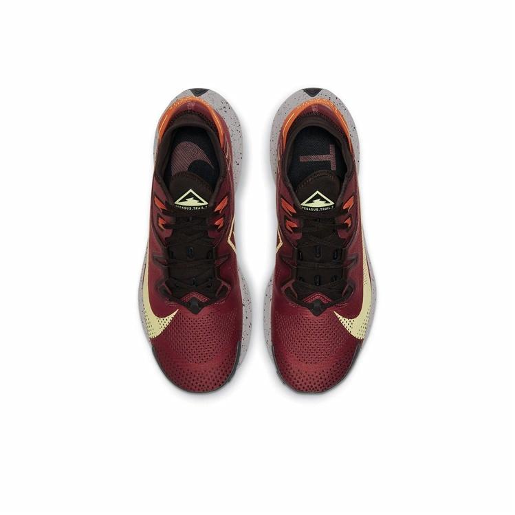 Nike Pegasus Trail 2 'Red Yellow' - вид сзади