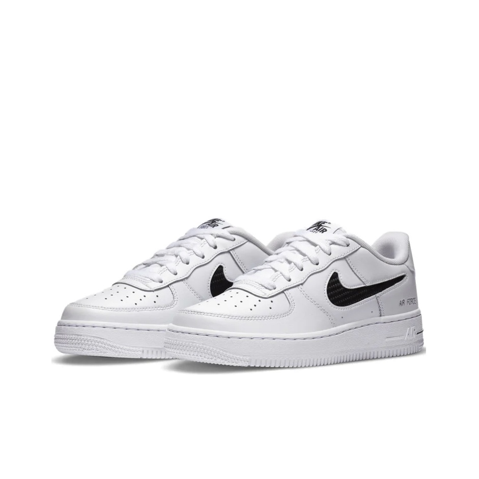 Nike Air Force 1 '07 GS "White Black" - вид спереди