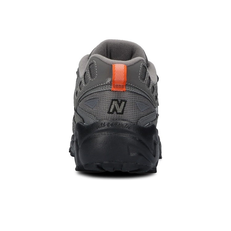 New Balance 703 Gray/Black (полнота: D) - вид сзади
