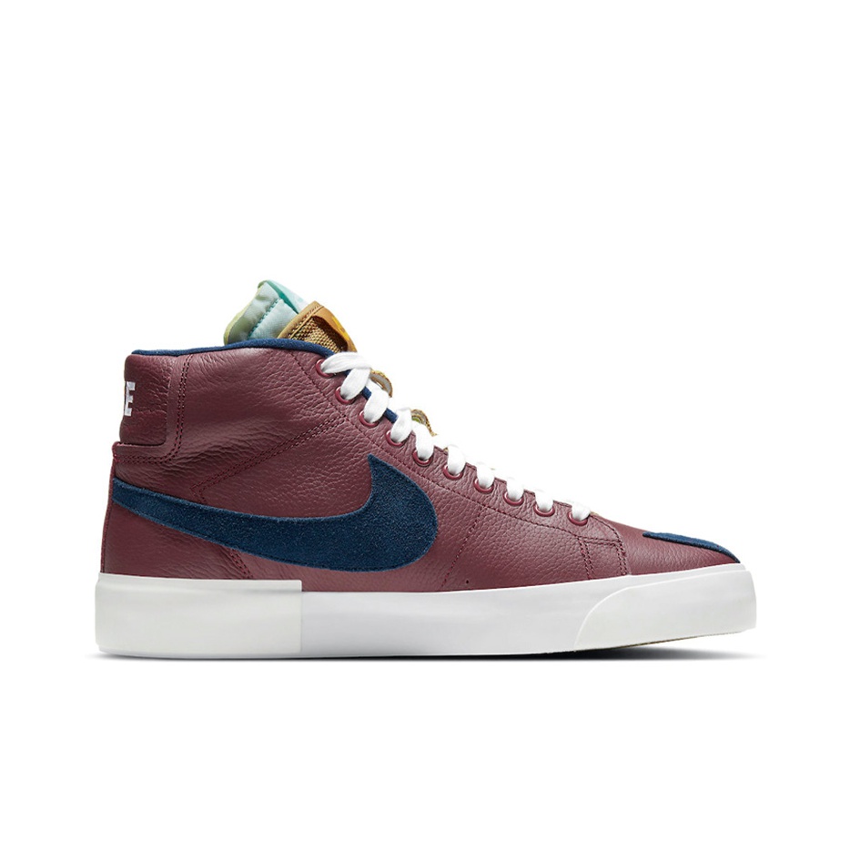 Nike Blazer Edge "team red" - вид с внутренней стороны
