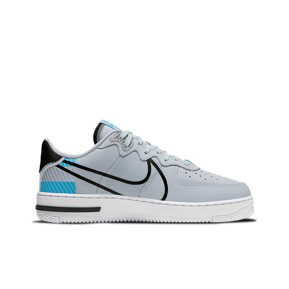 3M x Nike Air Force 1 React - вид с внутренней стороны