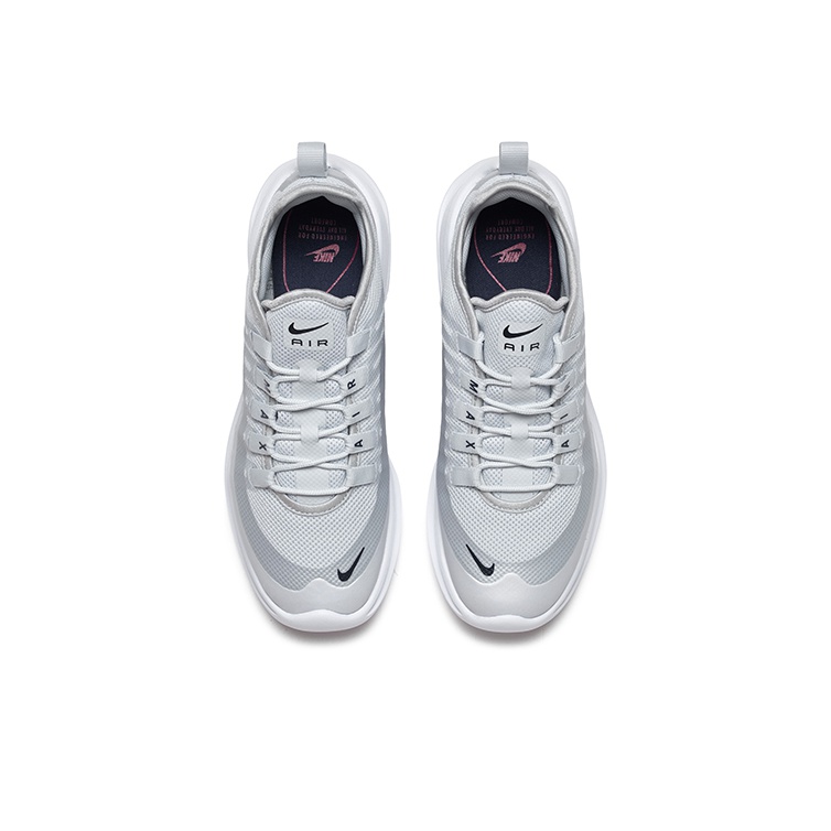 Nike Air Max Axis Platinium Running Shoes - вид спереди