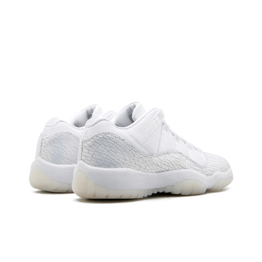 Jordan Air Jordan 11 Low - вид сзади