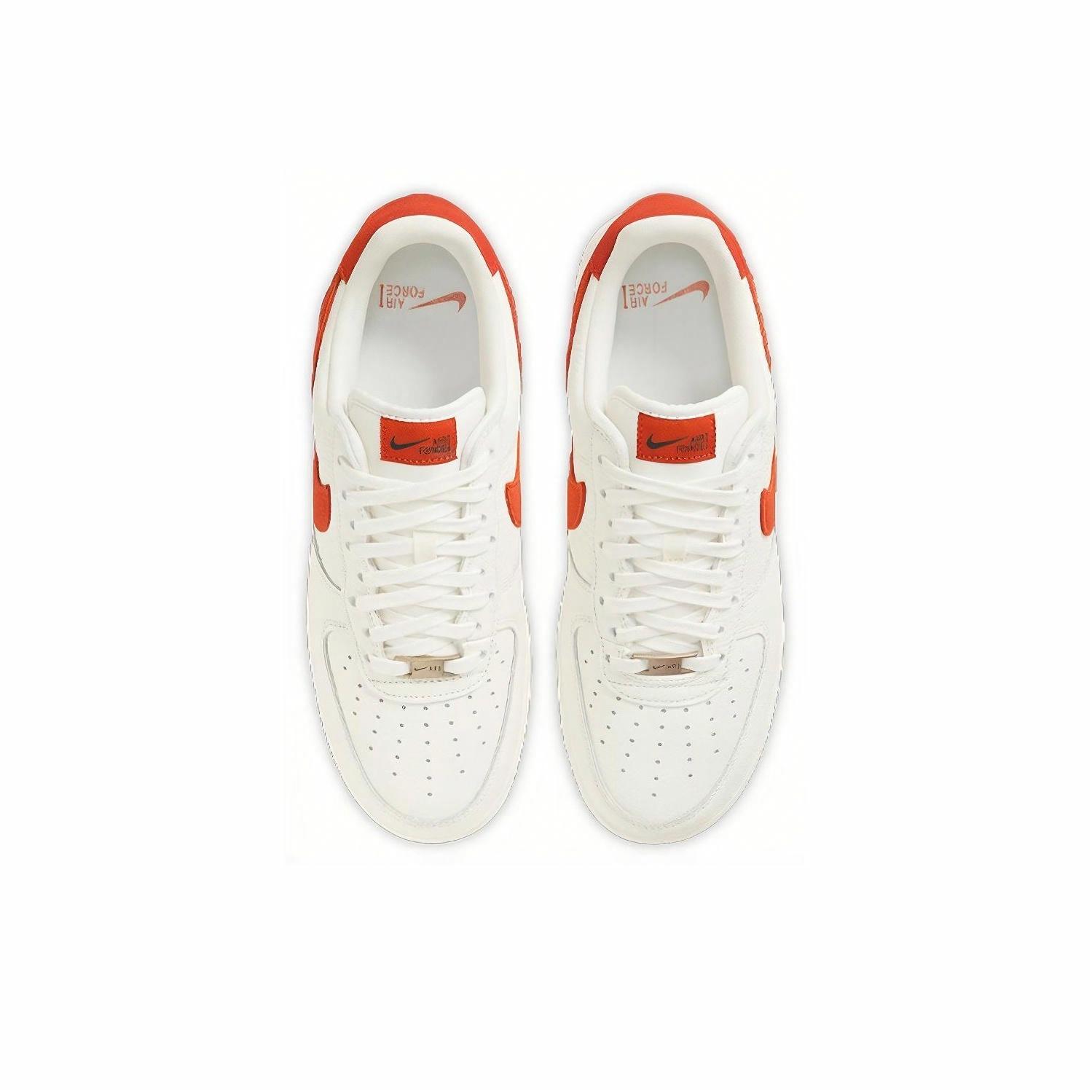Nike Air Force 1 07 Craft "Mantra Orange" - вид спереди