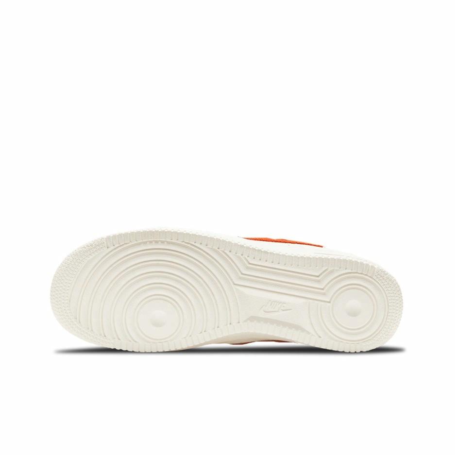 Nike Air Force 1 07 Craft "Mantra Orange" - подошва