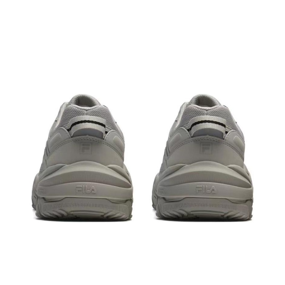 FILA 2 - вид сзади